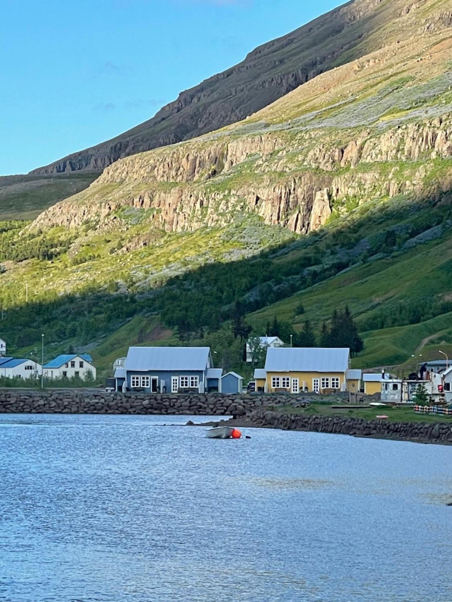 Lonsleira Apartments Seyðisfjörður المظهر الخارجي الصورة