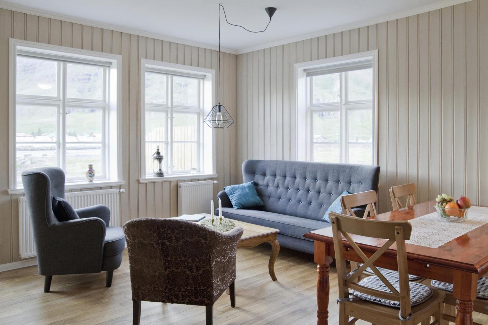 Lonsleira Apartments Seyðisfjörður الغرفة الصورة