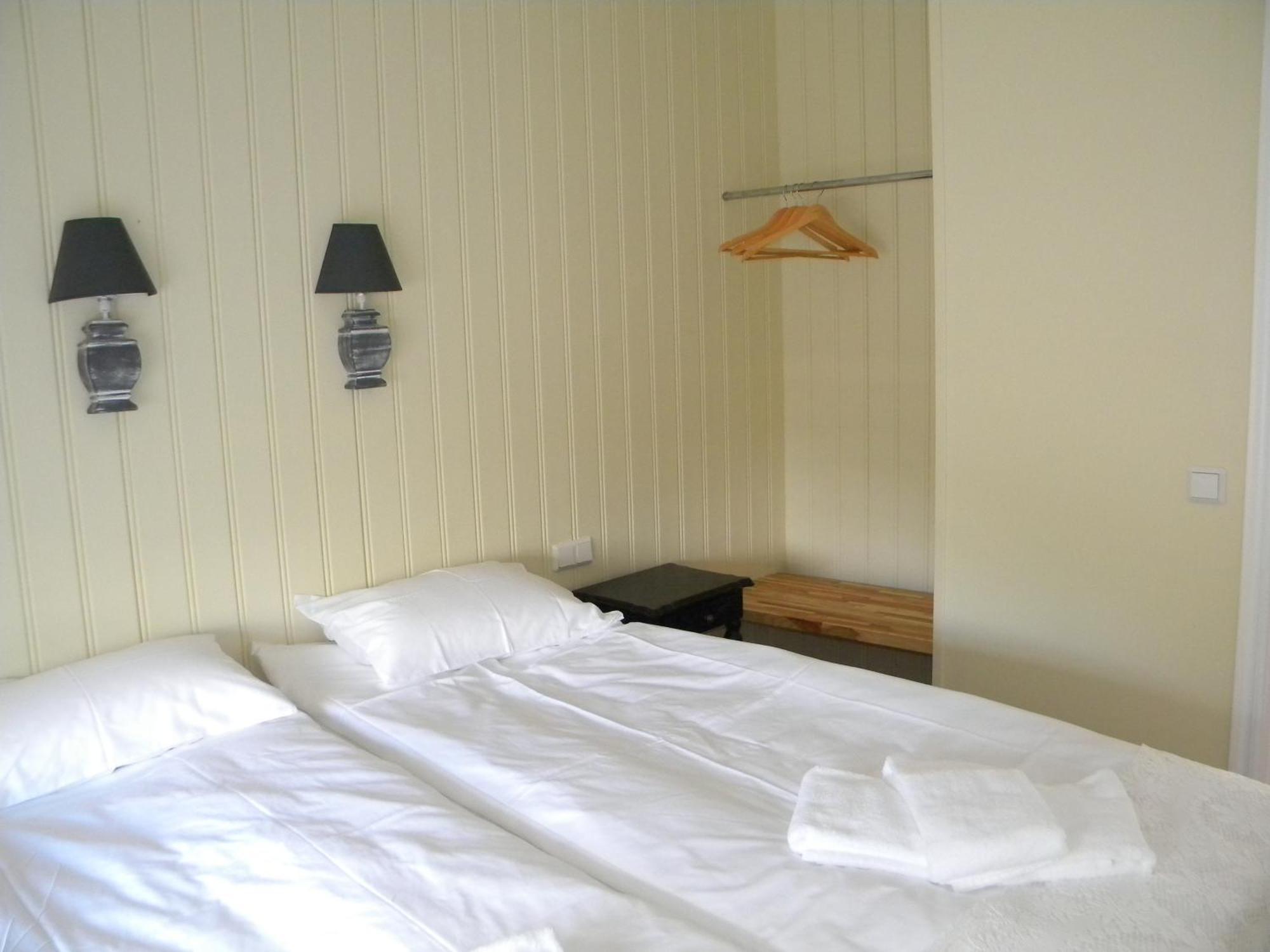 Lonsleira Apartments Seyðisfjörður الغرفة الصورة