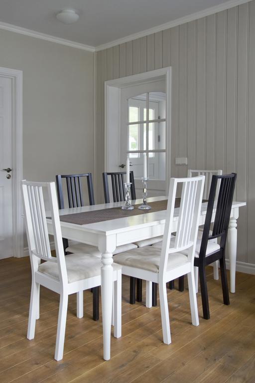 Lonsleira Apartments Seyðisfjörður الغرفة الصورة